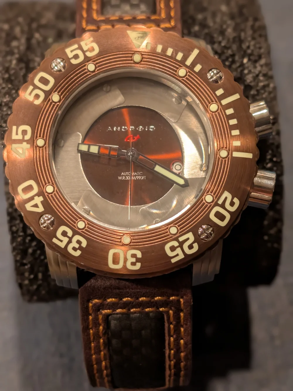 Vintage-Style Brown Dive Watch with Leather Strap - Android AD733
